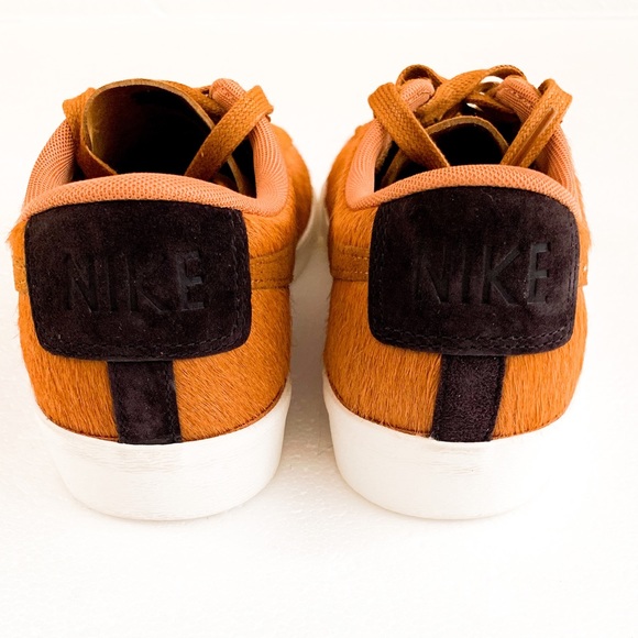 🔥Nike Blazer Low LX🔥 - Picture 2 of 4